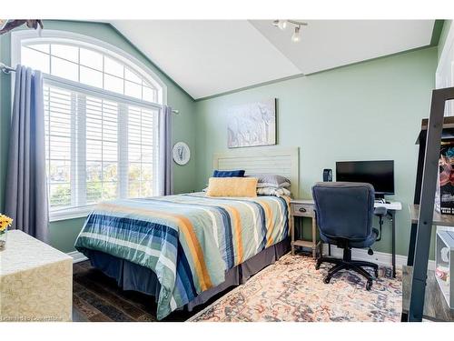 4003 Lower Coach Road, Stevensville, ON - Indoor Photo Showing Bedroom