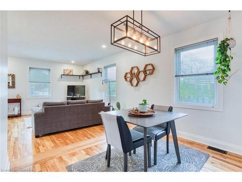 1 Blain Place, St. Catharines, ON - Indoor Photo Showing Dining Room