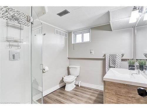 1 Blain Place, St. Catharines, ON - Indoor Photo Showing Bathroom