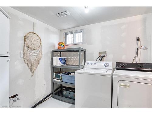 1 Blain Place, St. Catharines, ON - Indoor Photo Showing Laundry Room