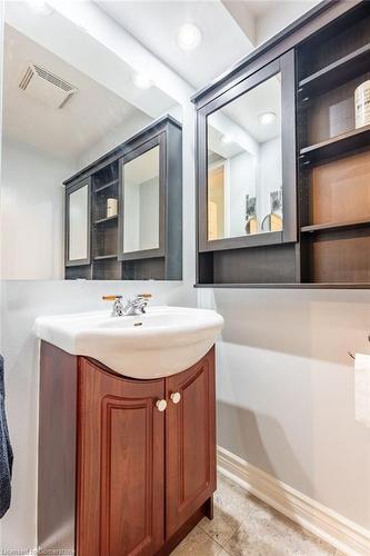 72 Harrison Avenue, Hamilton, ON - Indoor Photo Showing Kitchen With Double Sink