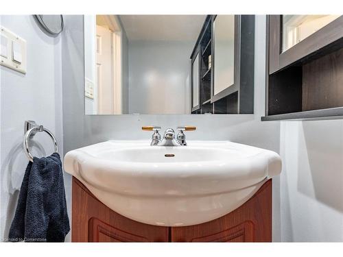 72 Harrison Avenue, Hamilton, ON - Indoor Photo Showing Kitchen With Double Sink