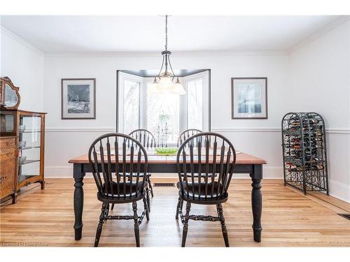 1304 Brock Road, Flamborough, ON - Indoor Photo Showing Dining Room