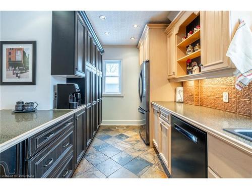 1304 Brock Road, Flamborough, ON - Indoor Photo Showing Kitchen