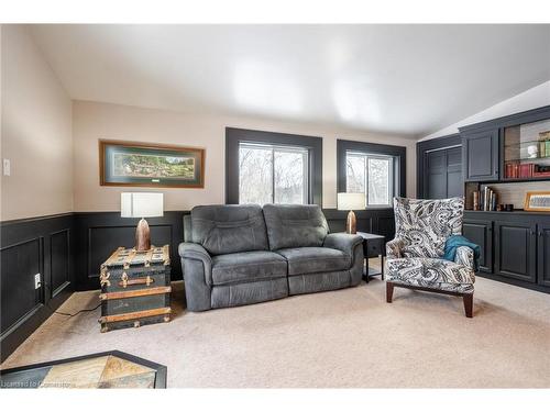 1304 Brock Road, Flamborough, ON - Indoor Photo Showing Living Room