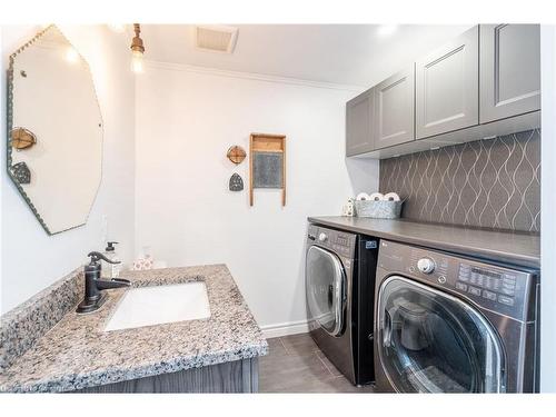 1304 Brock Road, Flamborough, ON - Indoor Photo Showing Laundry Room