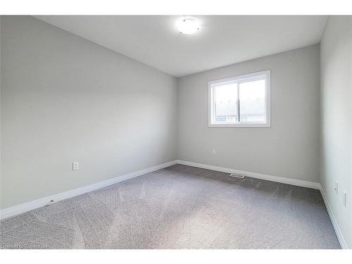 43-520 Grey Street, Brantford, ON - Indoor Photo Showing Other Room