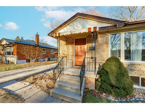 665 Drury Lane, Burlington, ON - Outdoor