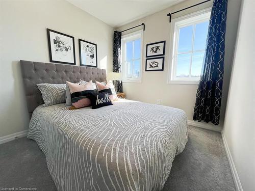 5-290 Barton Street West, Hamilton, ON - Indoor Photo Showing Bedroom