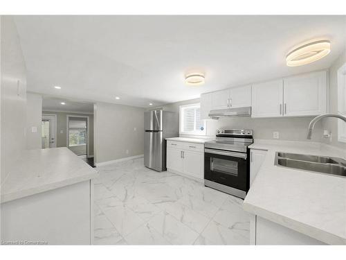 45 Mountain Street, Grimsby, ON - Indoor Photo Showing Kitchen With Double Sink