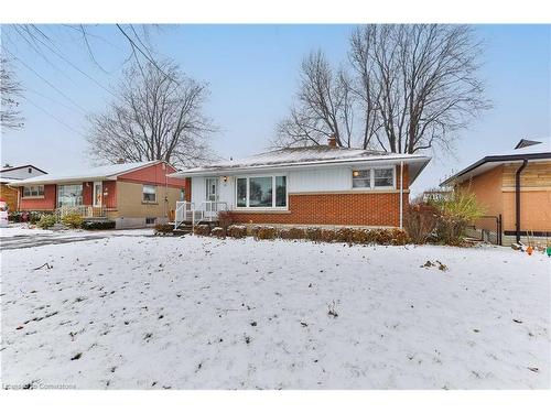 25 Grandfield Street, Hamilton, ON - Outdoor