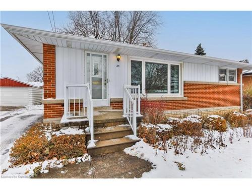 25 Grandfield Street, Hamilton, ON - Outdoor