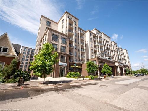 19-2486 Old Bronte Road, Oakville, ON - Outdoor With Facade