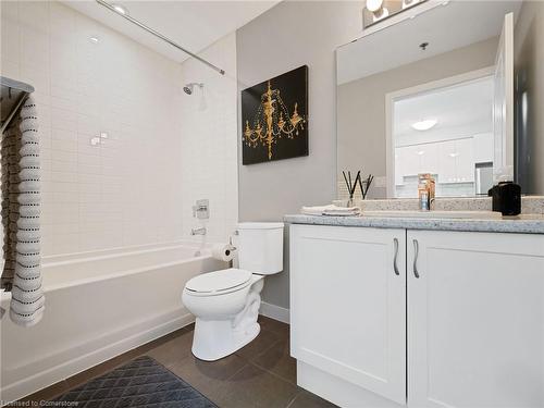 19-2486 Old Bronte Road, Oakville, ON - Indoor Photo Showing Bathroom