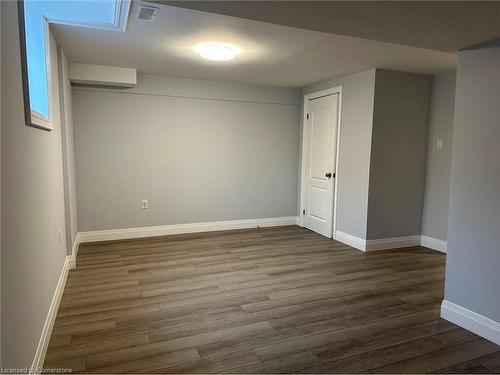 Lower-147 Locheed Drive, Hamilton, ON - Indoor Photo Showing Other Room