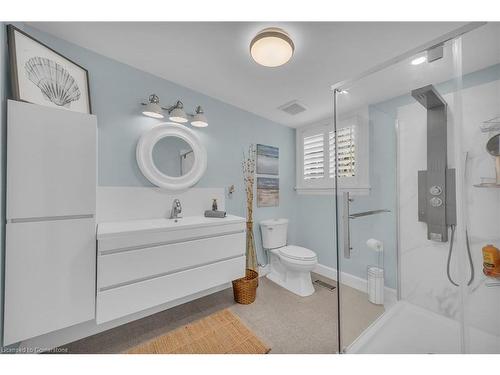 864 South Coast Drive, Peacock Point, ON - Indoor Photo Showing Bathroom