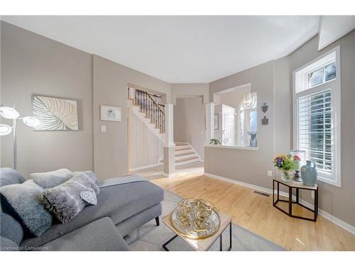 143 Valmont Street, Ancaster, ON - Indoor Photo Showing Living Room