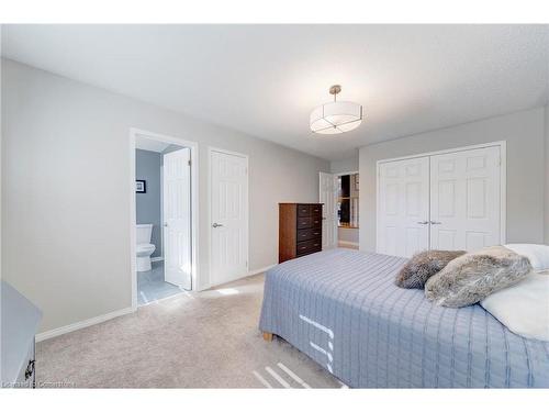 143 Valmont Street, Ancaster, ON - Indoor Photo Showing Bedroom