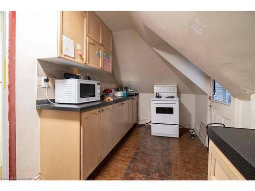 417 King Street W, Hamilton, ON - Indoor Photo Showing Kitchen