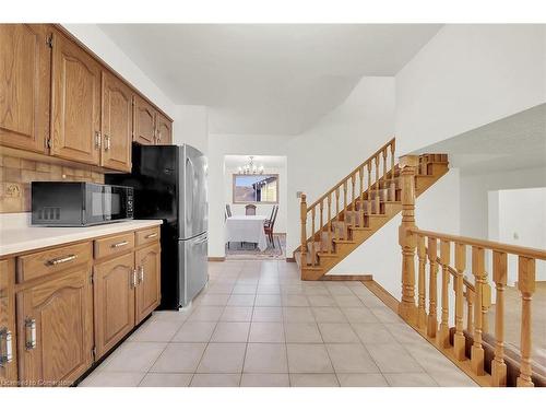 51 Morgan Road, Hamilton, ON - Indoor Photo Showing Kitchen