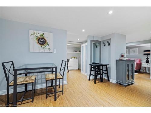 221 West 19Th Street, Hamilton, ON - Indoor Photo Showing Dining Room