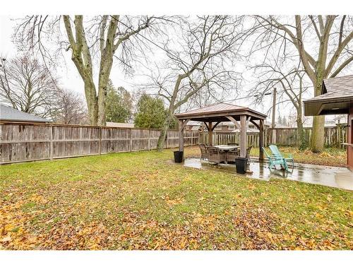 221 West 19Th Street, Hamilton, ON - Outdoor With Backyard