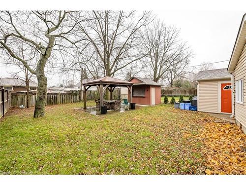 221 West 19Th Street, Hamilton, ON - Outdoor With Backyard