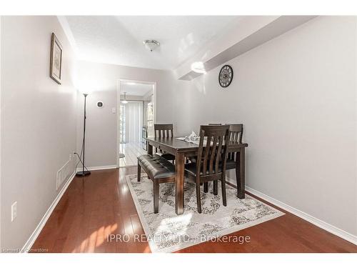 112-2555 Thomas Street, Mississauga, ON - Indoor Photo Showing Dining Room