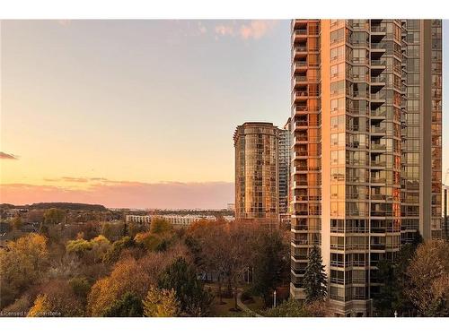 704-55 Kingsbridge Garden Circle, Mississauga, ON - Outdoor