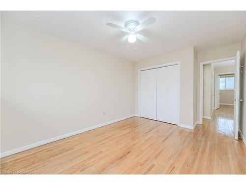 5479 Schueller Crescent, Burlington, ON - Indoor Photo Showing Other Room