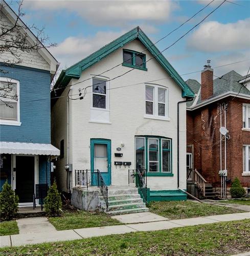 2-172.5 Sheridan Street, Brantford, ON - Outdoor With Facade