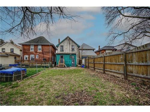 2-172.5 Sheridan Street, Brantford, ON - Outdoor