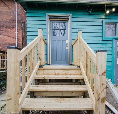 2-172.5 Sheridan Street, Brantford, ON - Outdoor