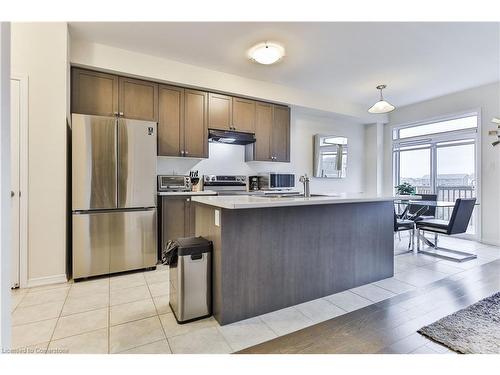 23-8273 Tulip Tree Drive, Niagara Falls, ON - Indoor Photo Showing Kitchen