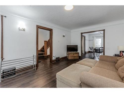 1225 King Street W, Hamilton, ON - Indoor Photo Showing Living Room