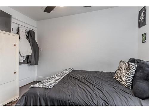 1225 King Street W, Hamilton, ON - Indoor Photo Showing Bedroom