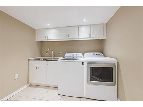 278 East 12Th Street, Hamilton, ON - Indoor Photo Showing Laundry Room