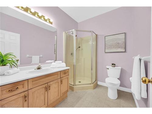 54 Greentrail Drive, Mount Hope, ON - Indoor Photo Showing Bathroom