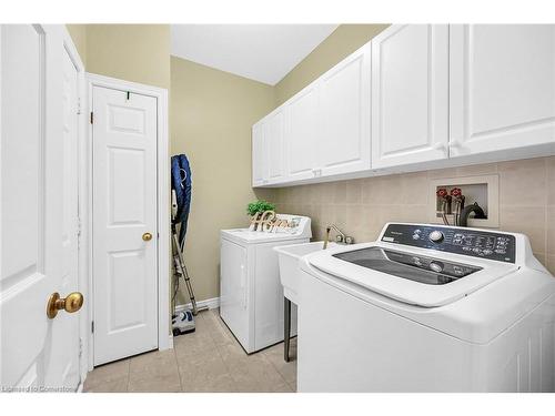 54 Greentrail Drive, Mount Hope, ON - Indoor Photo Showing Laundry Room