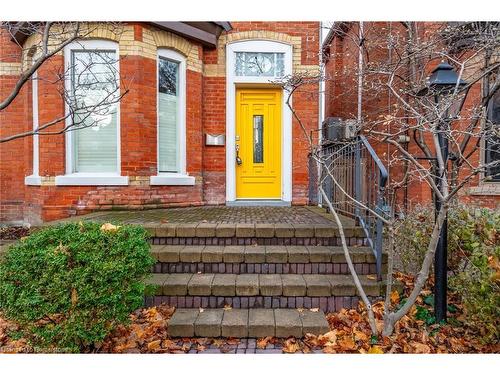 24 Bruce Street, Hamilton, ON - Outdoor