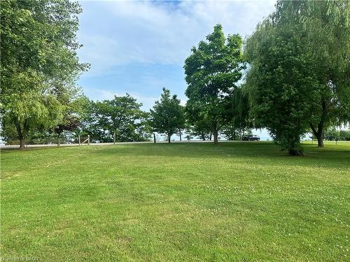 2823 Lakeshore Road, Dunnville, ON 