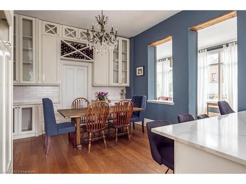 347 Queen Street S, Hamilton, ON - Indoor Photo Showing Dining Room