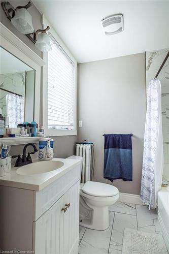 347 Queen Street S, Hamilton, ON - Indoor Photo Showing Bathroom