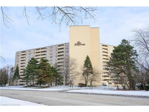 406-700 Dynes Road, Burlington, ON - Outdoor