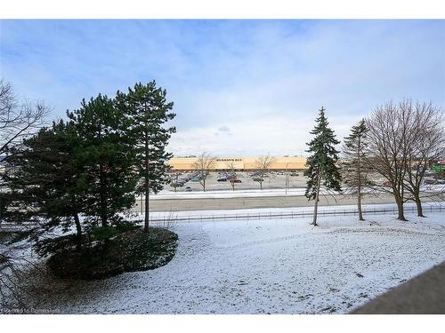 406-700 Dynes Road, Burlington, ON - Outdoor With View