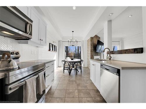 80 Myers Lane, Ancaster, ON - Indoor Photo Showing Kitchen With Stainless Steel Kitchen With Upgraded Kitchen