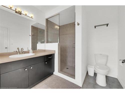 80 Myers Lane, Ancaster, ON - Indoor Photo Showing Bathroom