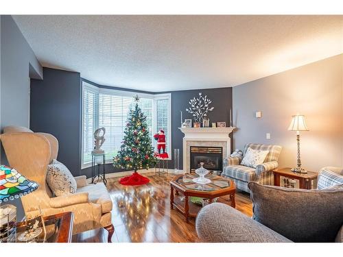 107-980 Golf Links Road, Ancaster, ON - Indoor Photo Showing Living Room With Fireplace