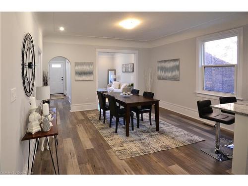 66 Dundurn Street N, Hamilton, ON - Indoor Photo Showing Dining Room