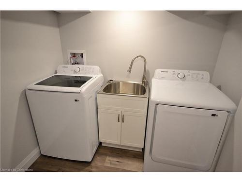 66 Dundurn Street N, Hamilton, ON - Indoor Photo Showing Laundry Room